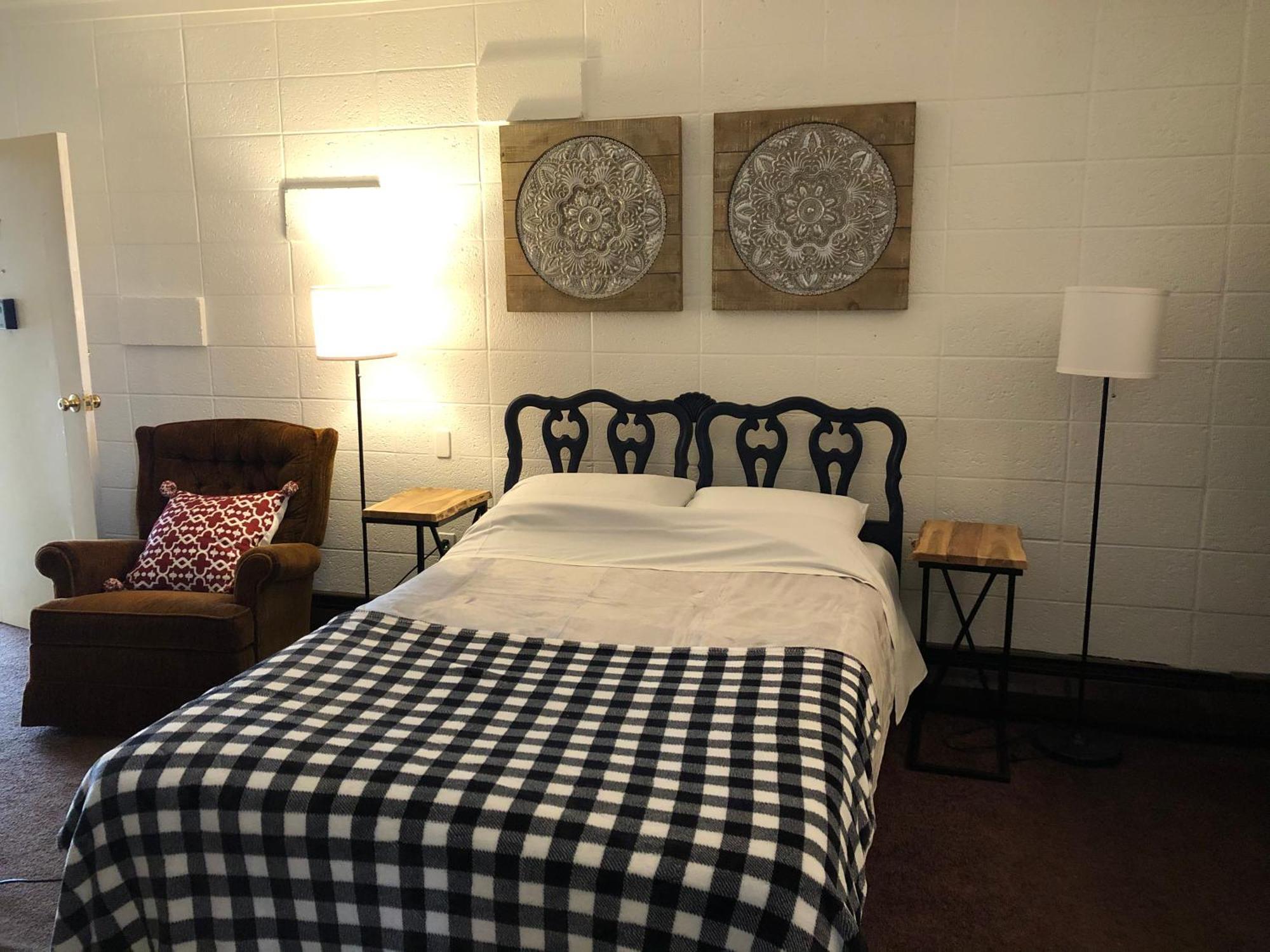 Rolling Hills Motel Wantage Eksteriør bilde