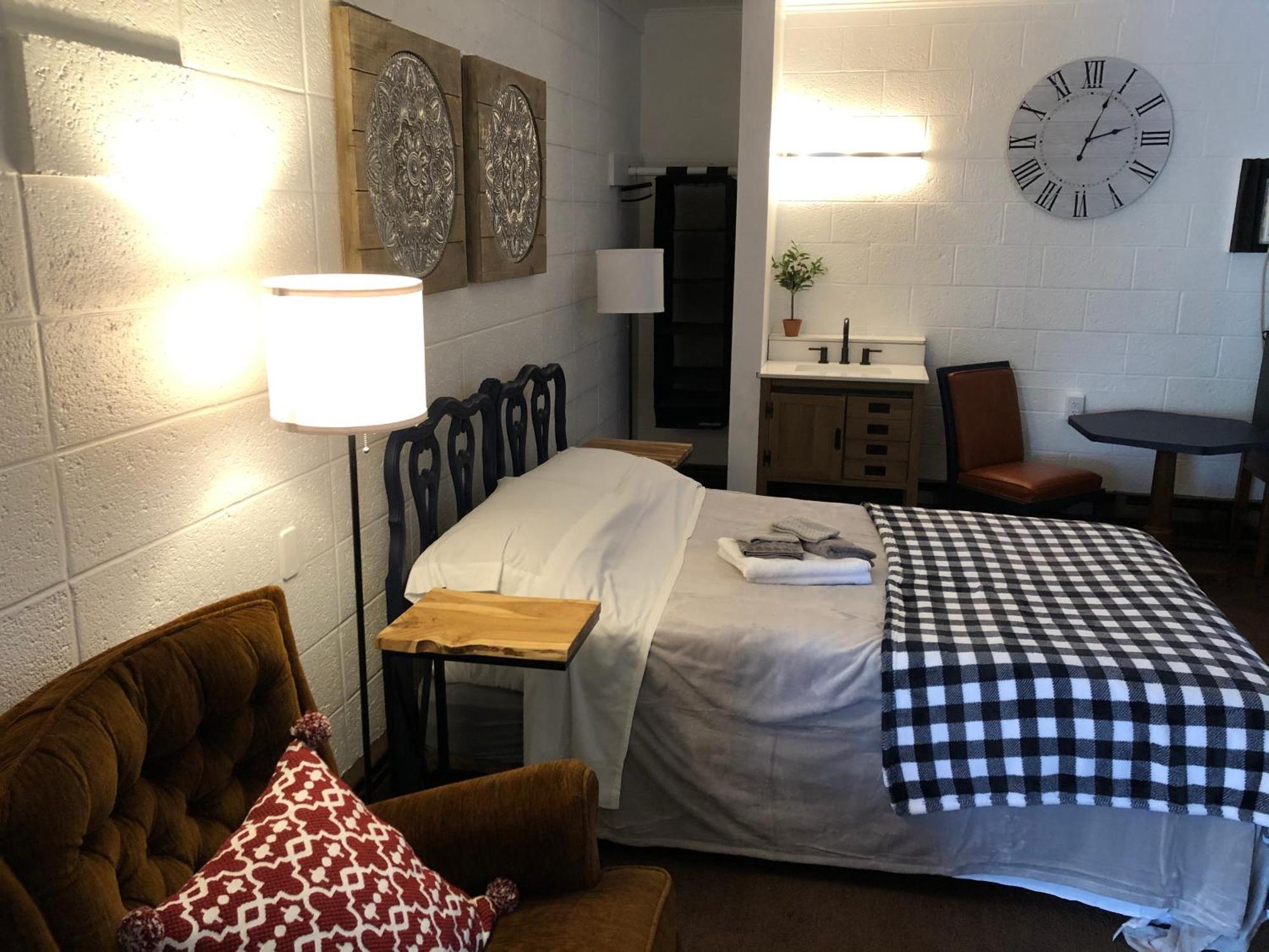 Rolling Hills Motel Wantage Eksteriør bilde